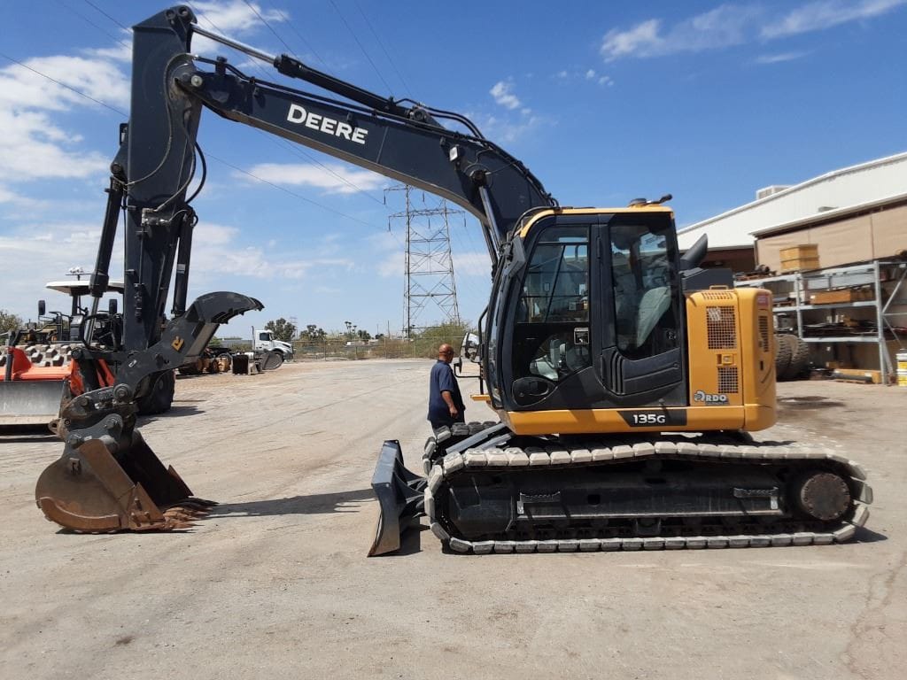 2023 John Deere 135G Excavator