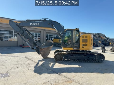 2021 JOHN DEERE 245G