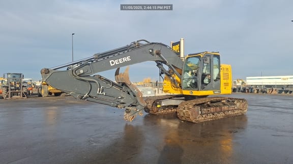 2022 JOHN DEERE 245G