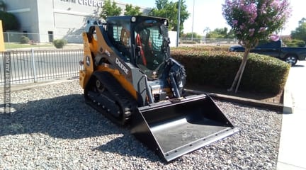 2025 JOHN DEERE 317G