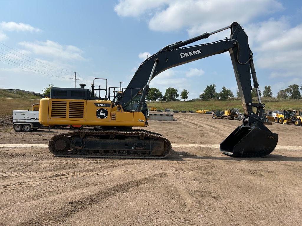 2021 John Deere 470GLC Excavator