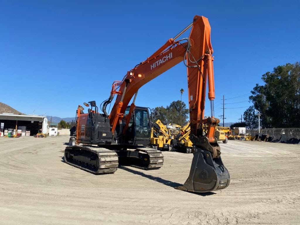 2021 Hitachi 245G Excavator