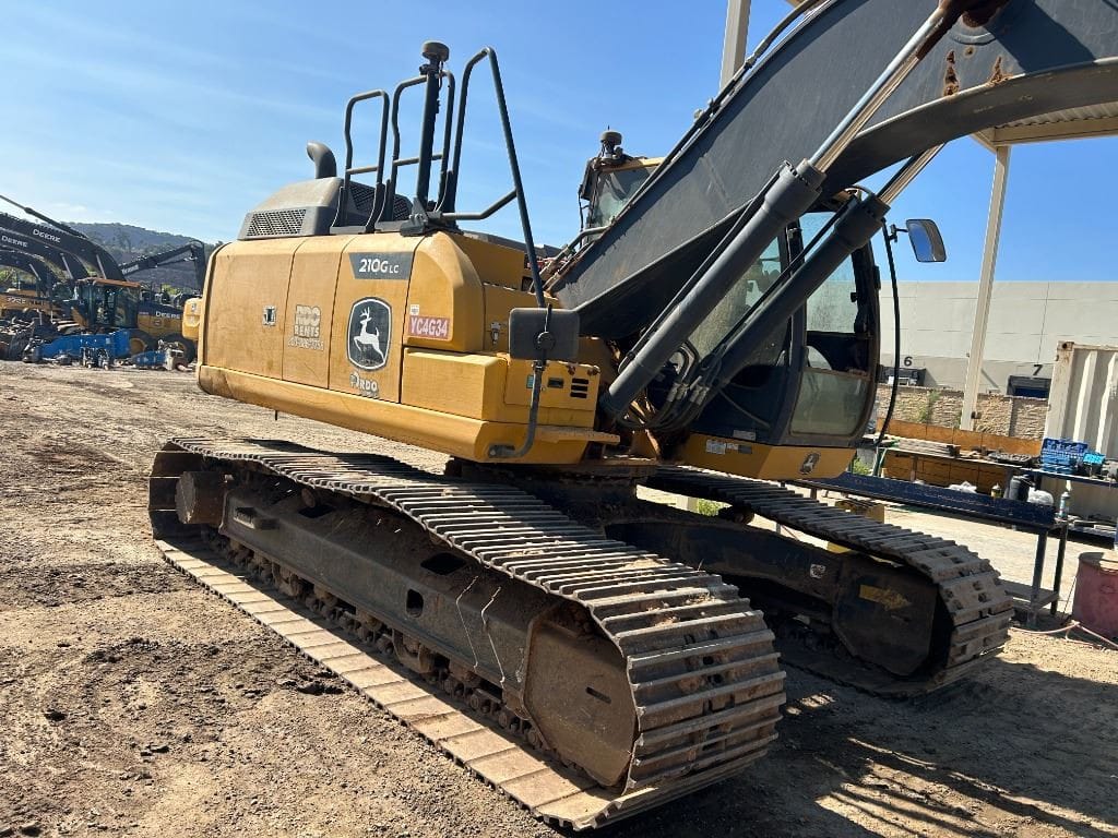 2021 John Deere 210GLC Excavator