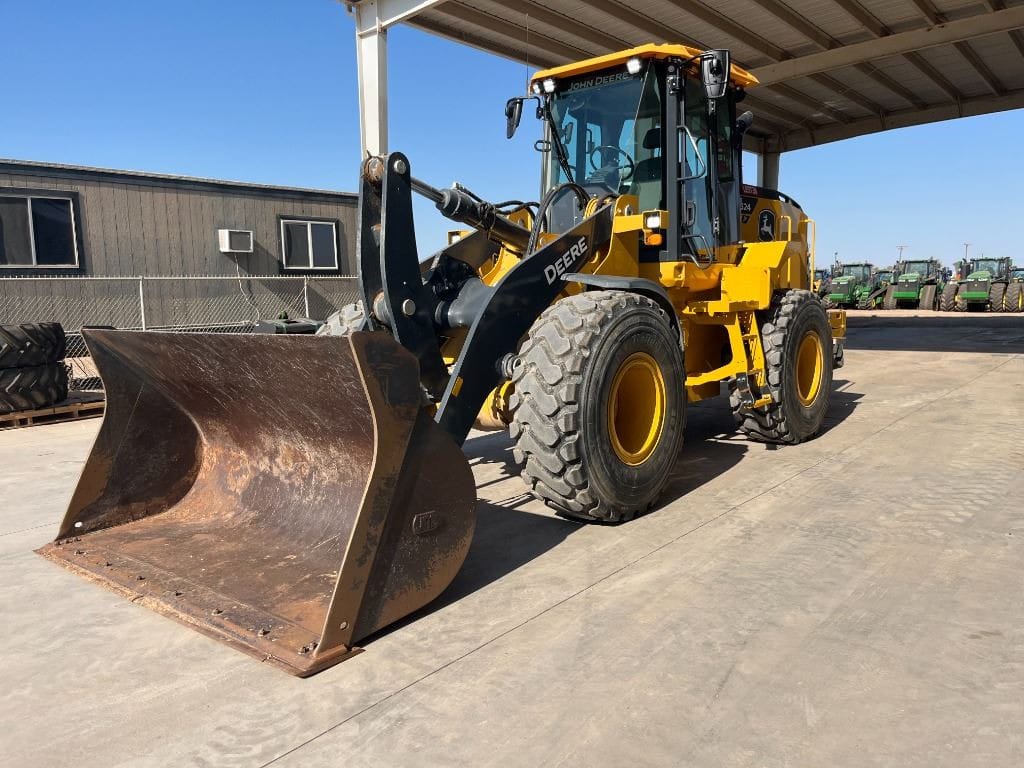 2022 John Deere 624P 4WD Wheel Loader
