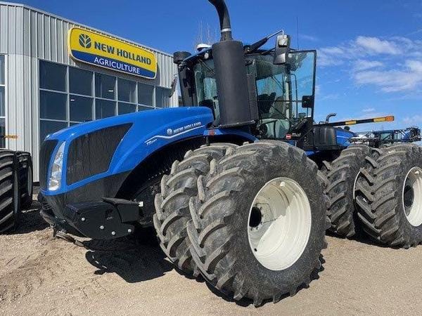 2025 New Holland T9.520