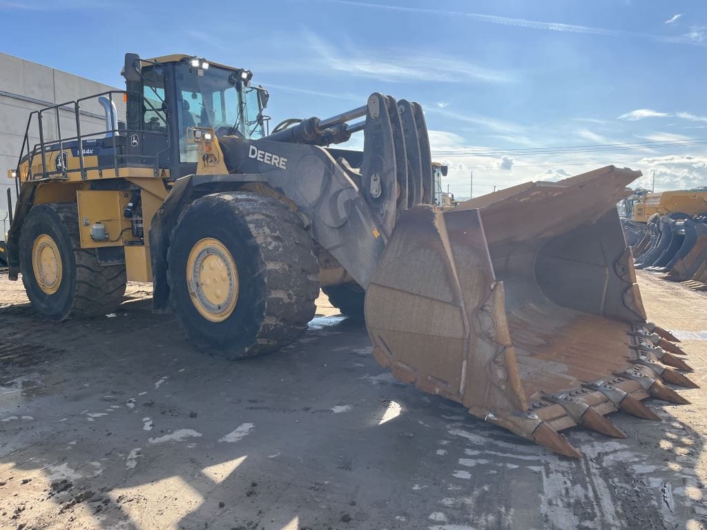 2020 John Deere 944K 4WD Production Class Wheel Loader