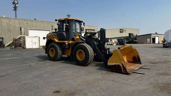 2024 JOHN DEERE 544P