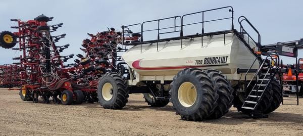 2014 Bourgault 3320-86