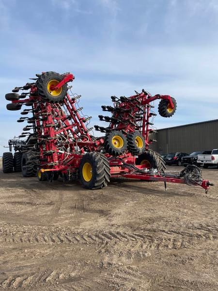 2021 Bourgault 3330-86