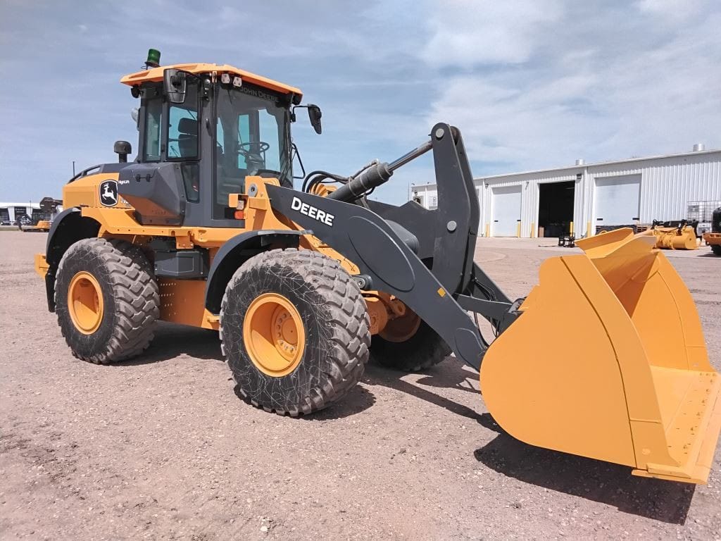 2024 John Deere 544P 4WD Wheel Loader