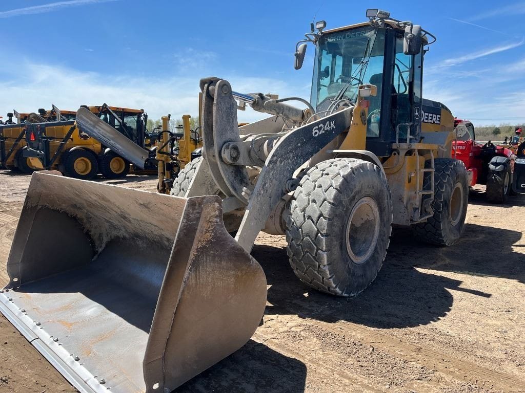 2015 John Deere 624K 4WD Wheel Loader