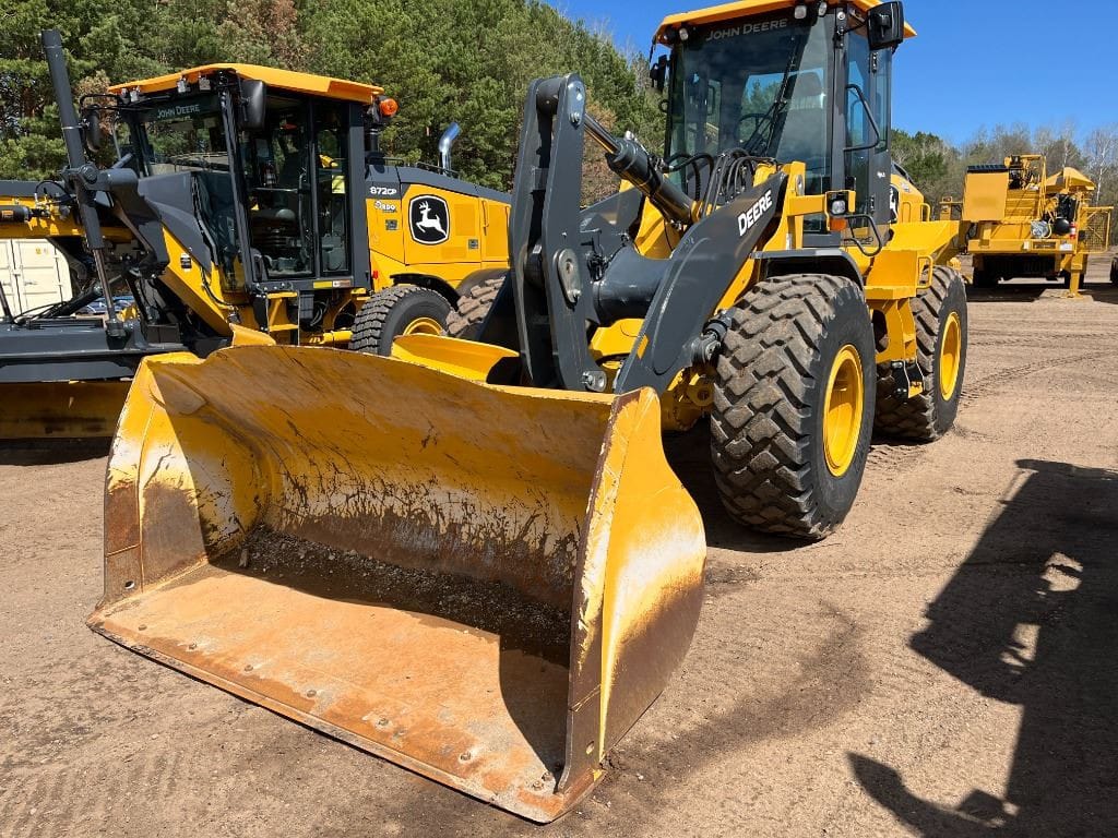 2024 John Deere 544P 4WD Wheel Loader