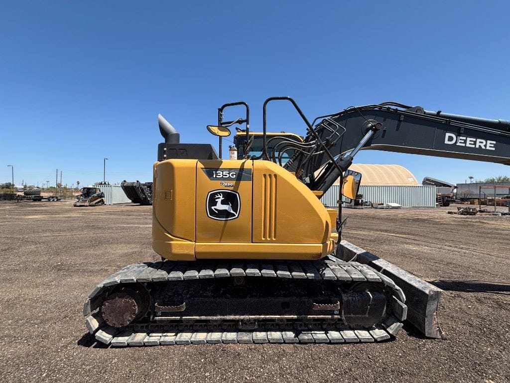 2021 John Deere 135G Excavator