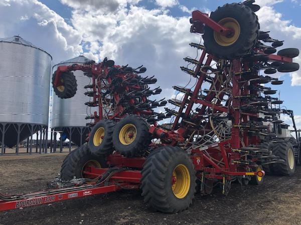 2015 Bourgault 3320-86