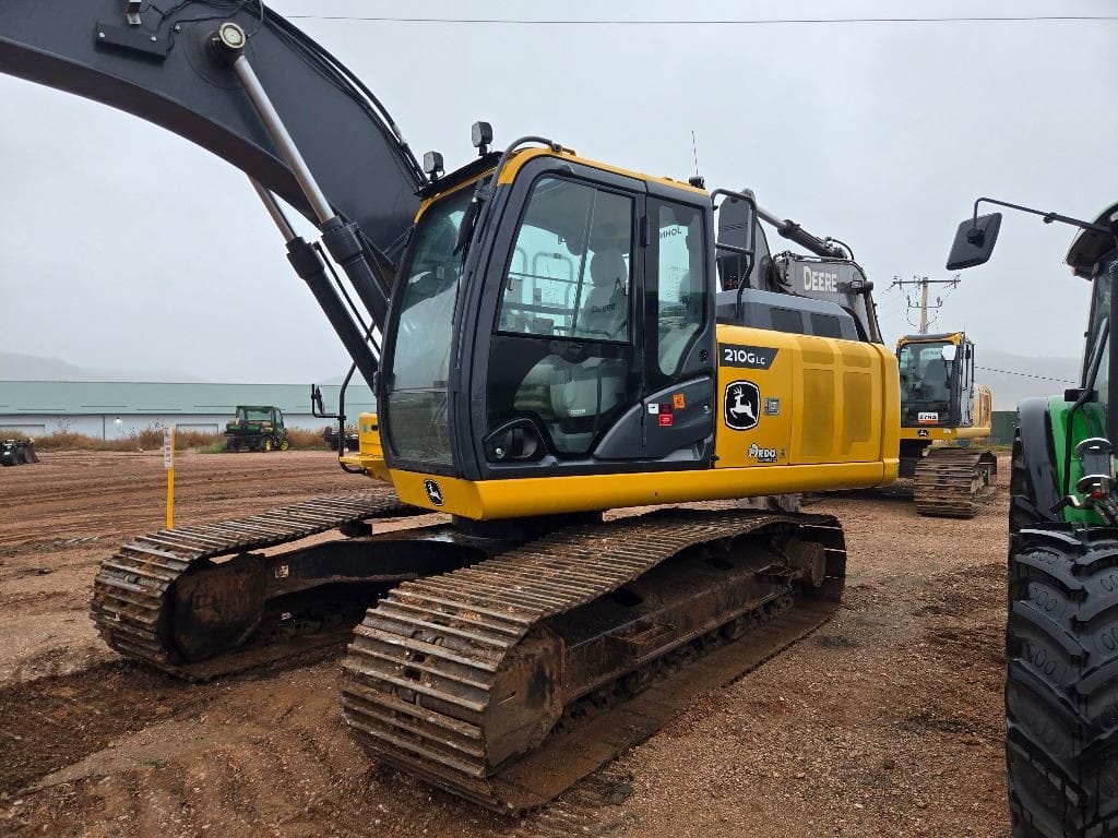2022 John Deere 210GLC Excavator