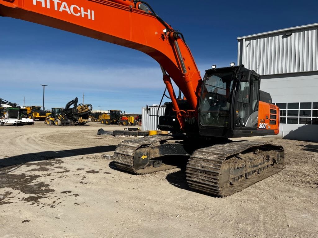 2021 Hitachi 300GLC Excavator