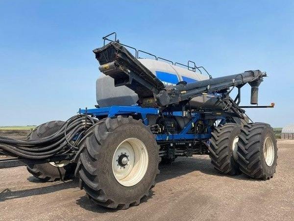2017 New Holland P4760