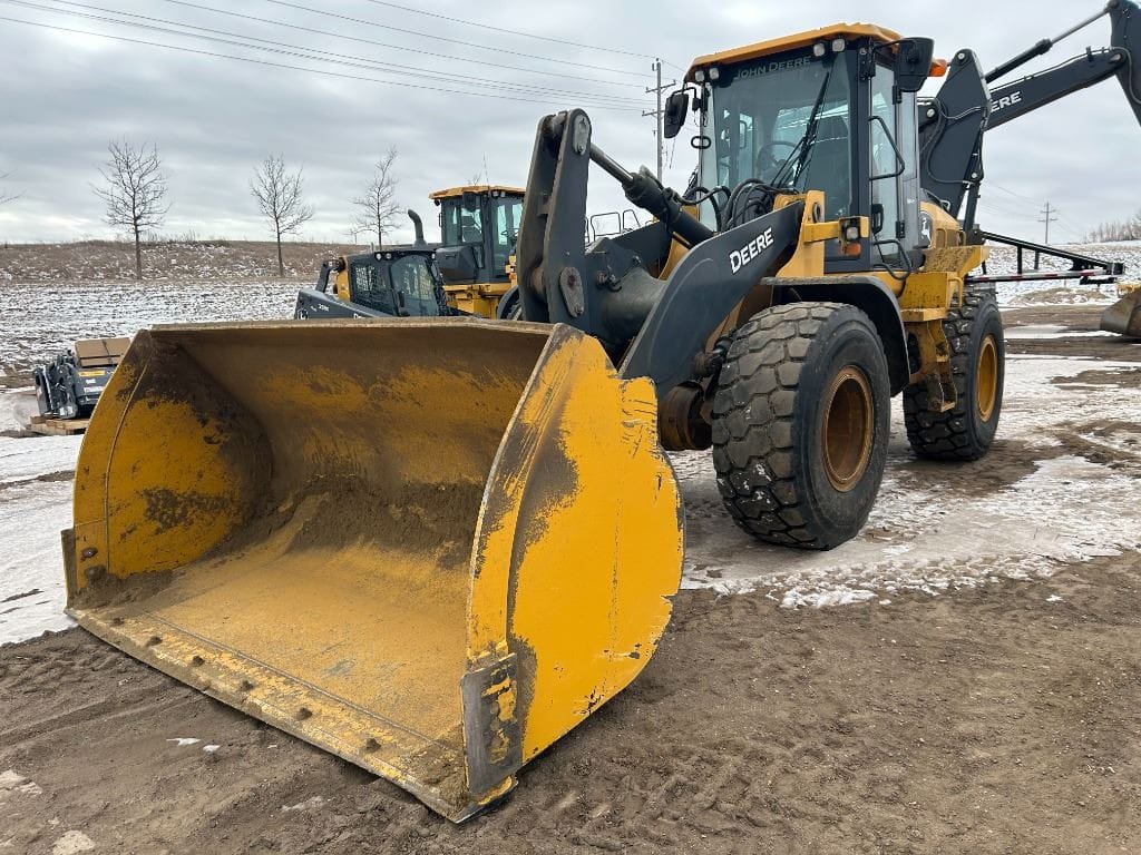 2024 John Deere 524P 4WD Wheel Loader