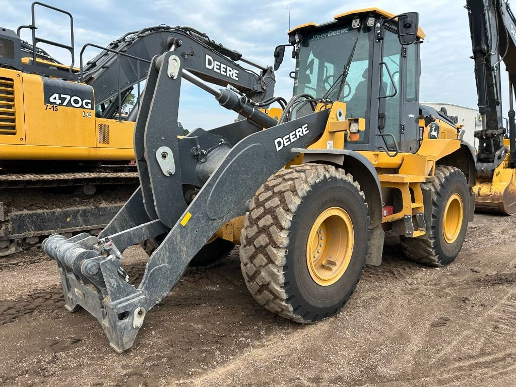 2025 John Deere 544P 4WD Wheel Loader