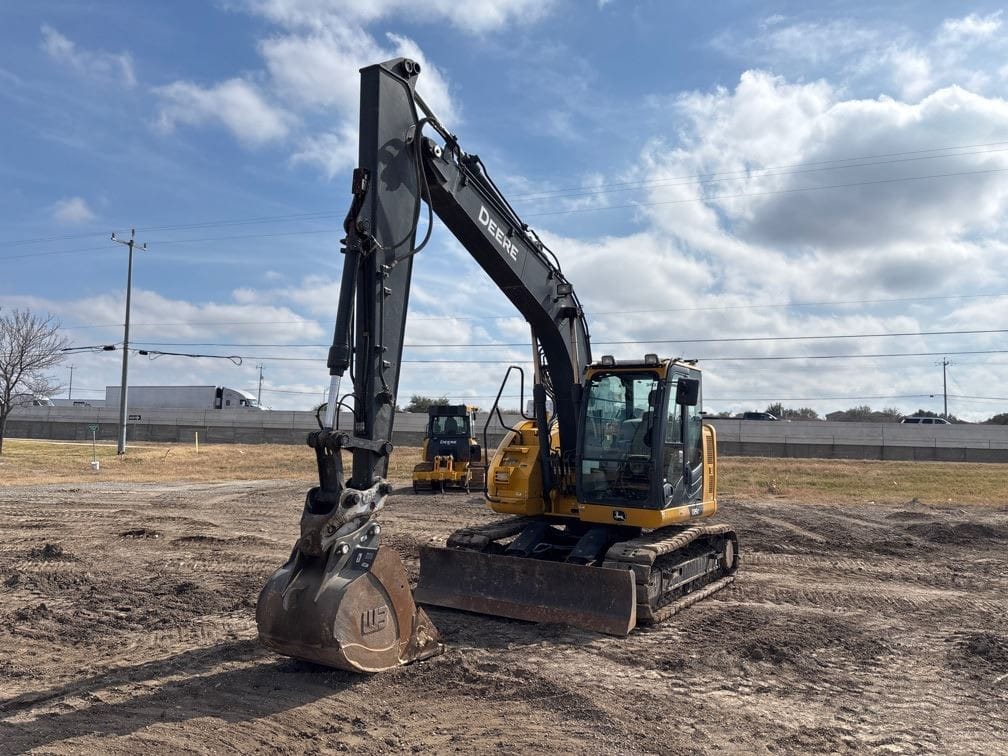 2021 John Deere 135G Excavator