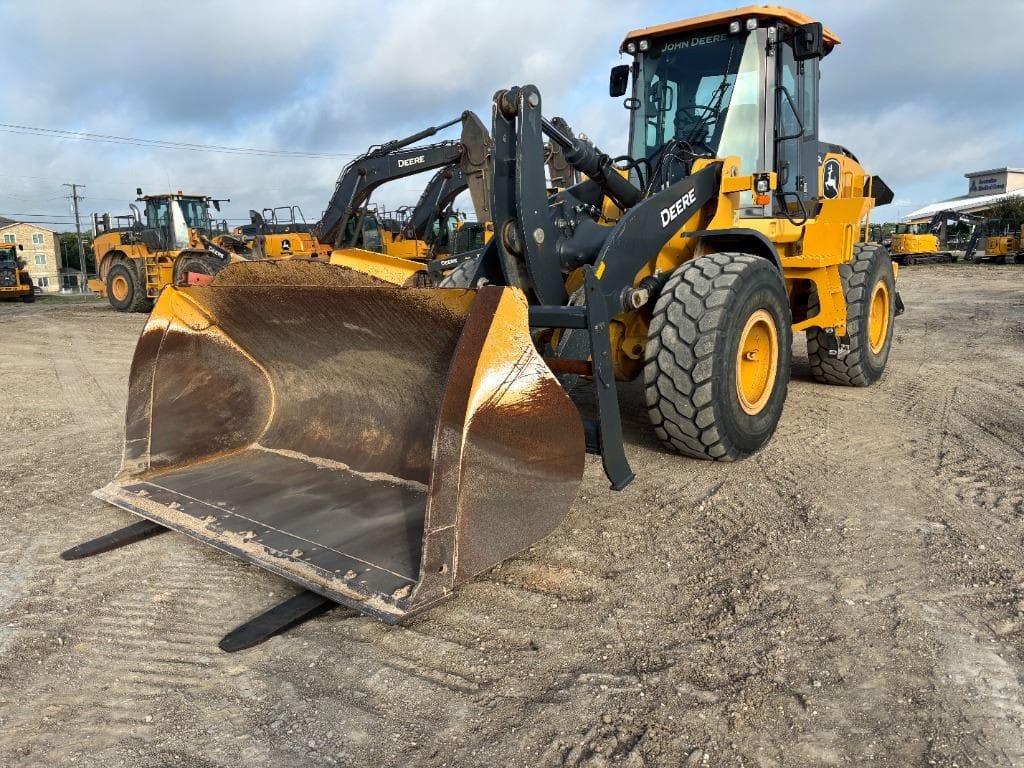 2020 John Deere 624L 4WD Wheel Loader