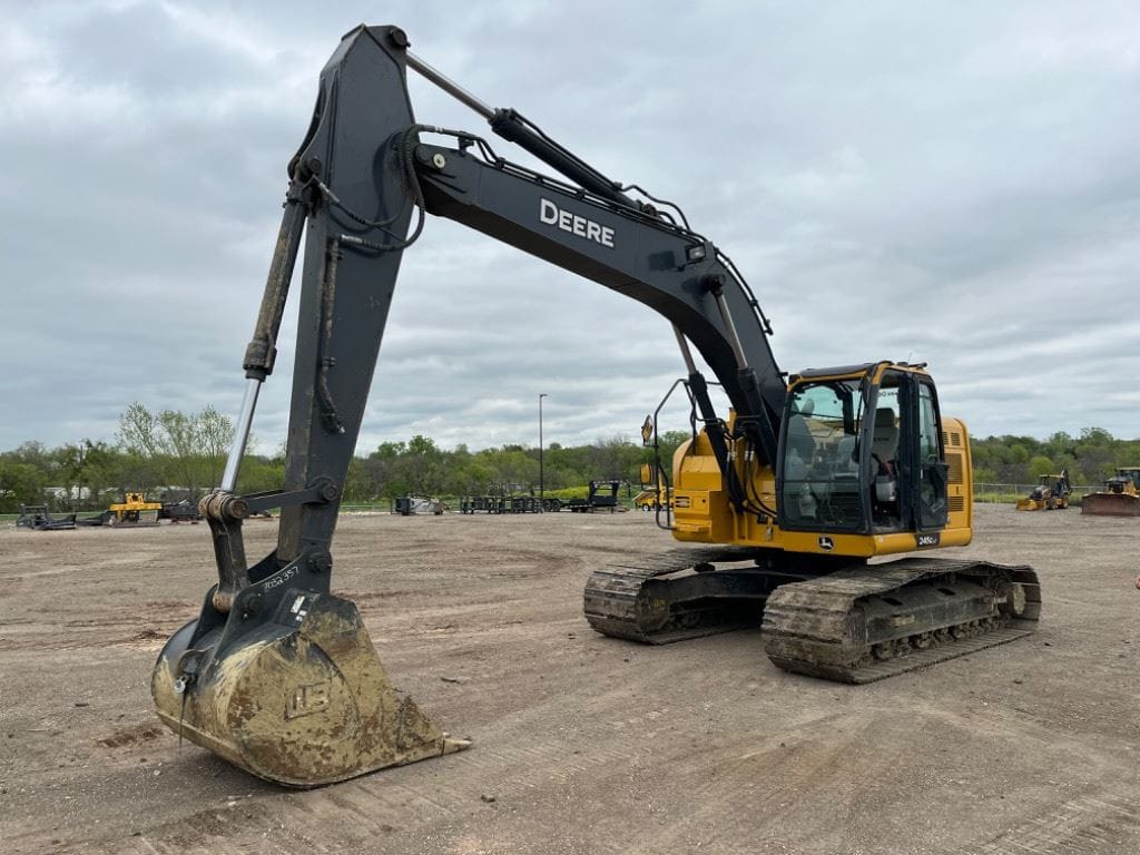2022 John Deere 245G Excavator