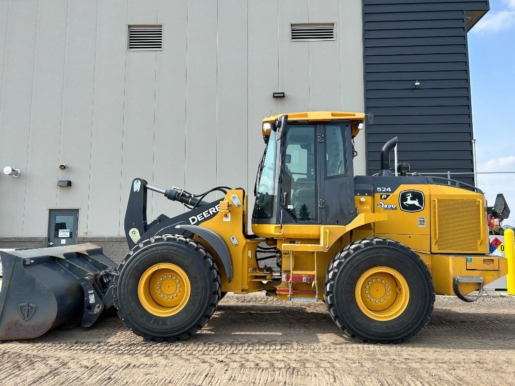 2021 John Deere 524P 4WD Wheel Loader