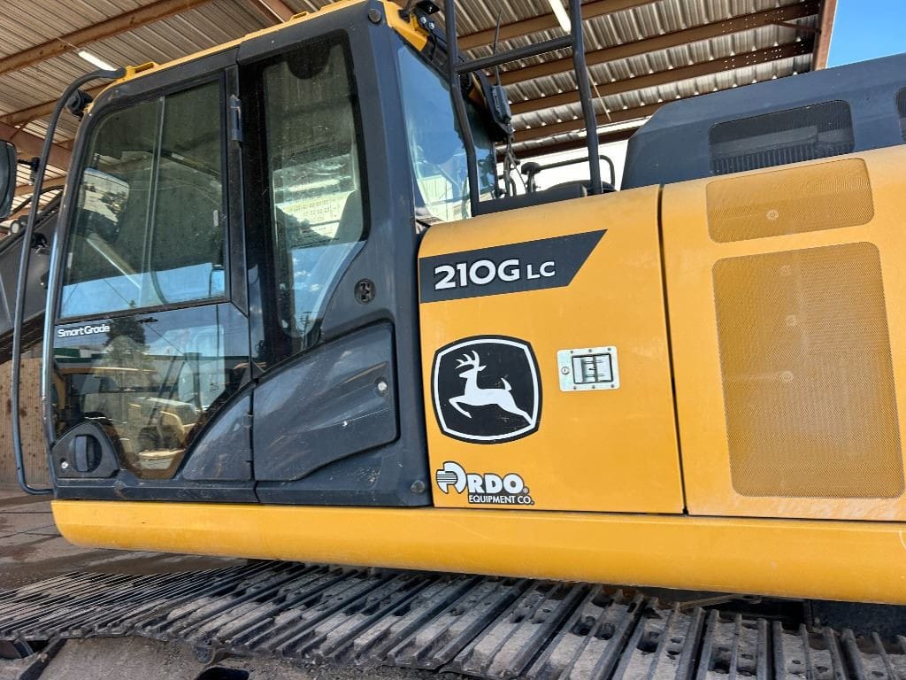 2021 John Deere 210GLC Excavator
