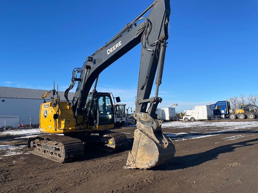 2022 John Deere 245G Excavator