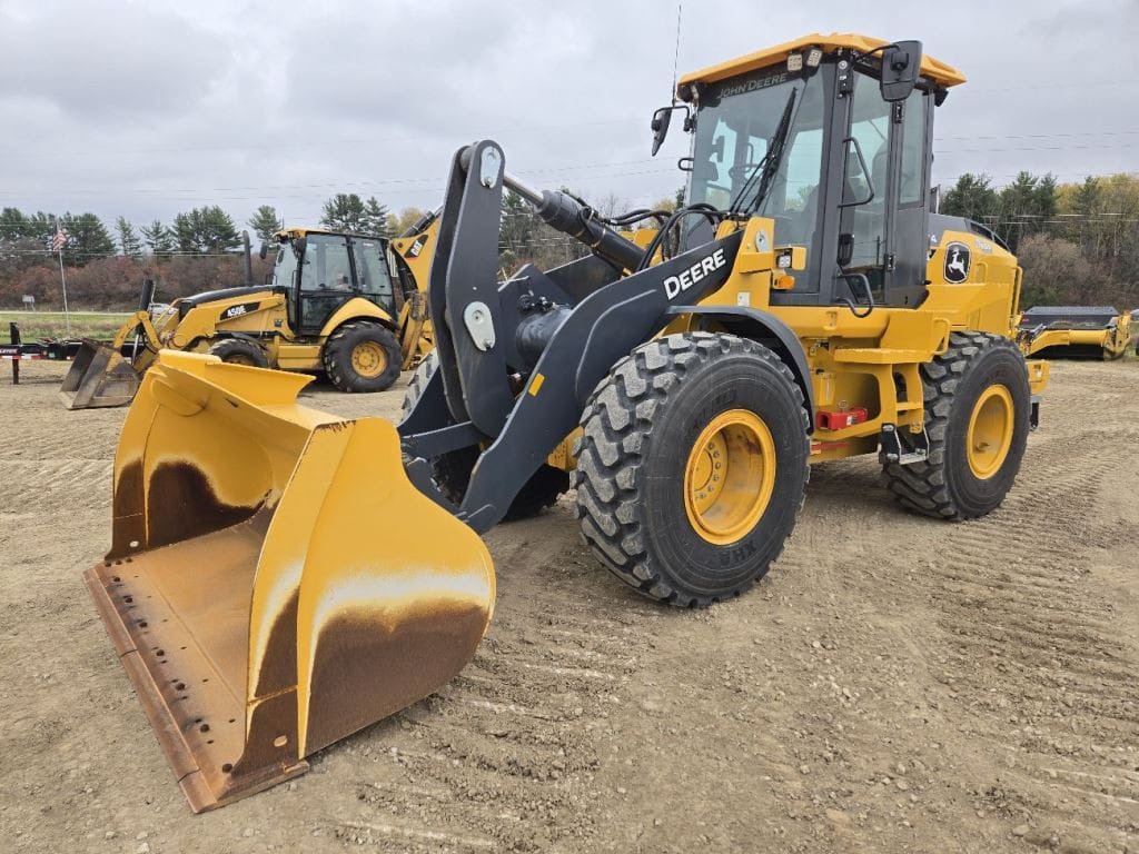 2023 John Deere 544P 4WD Wheel Loader
