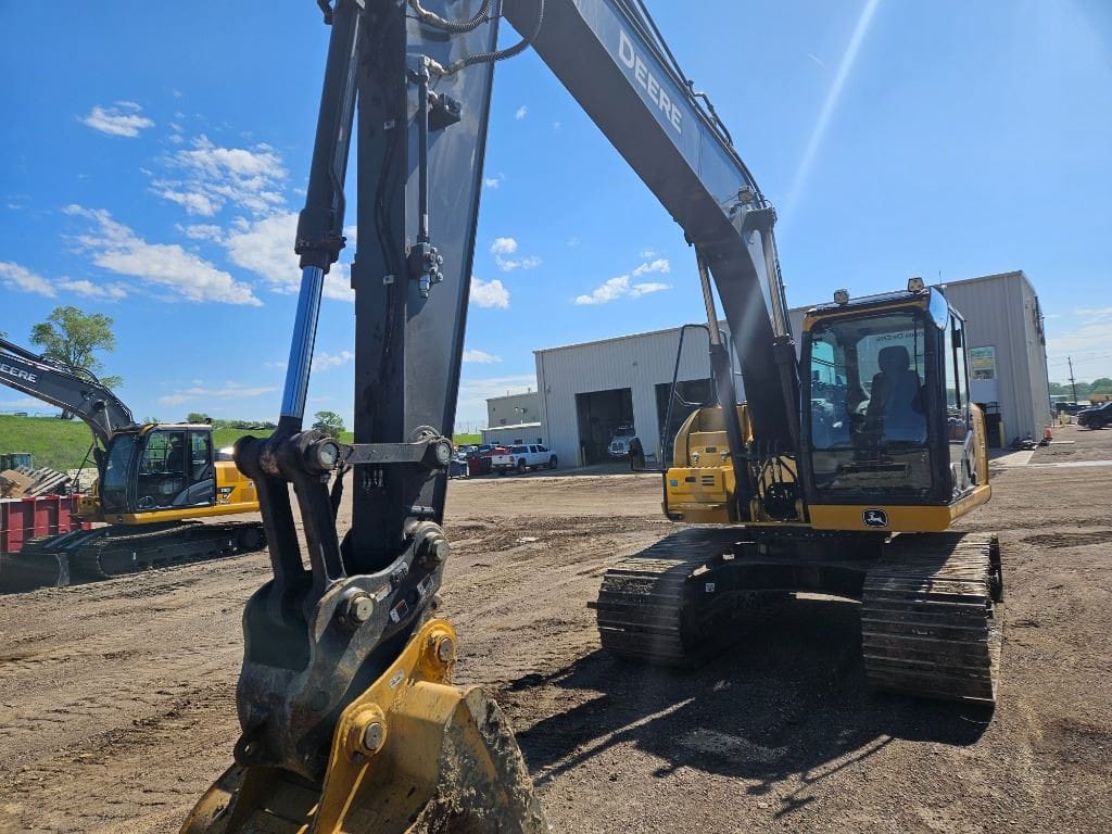 2022 John Deere 160GLC Excavator