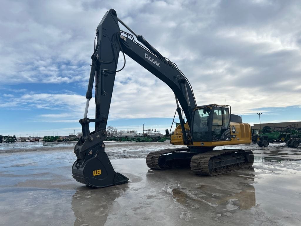 2023 John Deere 250P Excavator