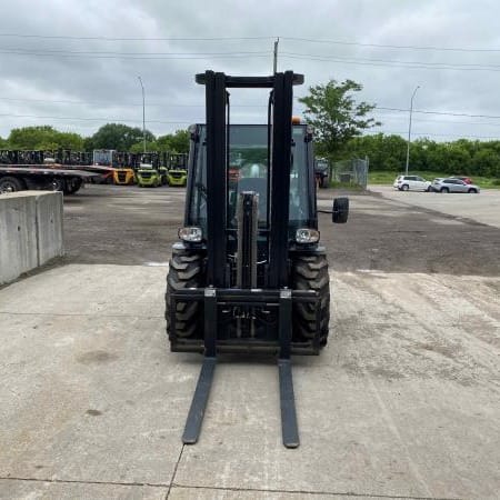 2024 MANITOU MC30-4