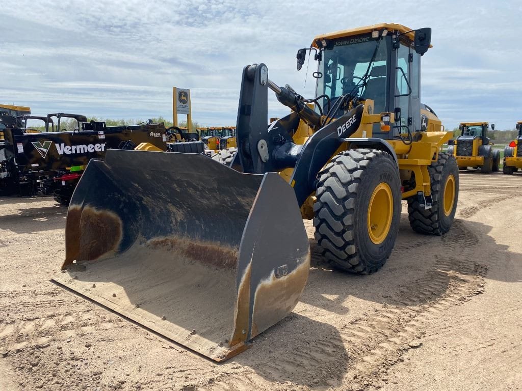 2022 John Deere 544P 4WD Wheel Loader