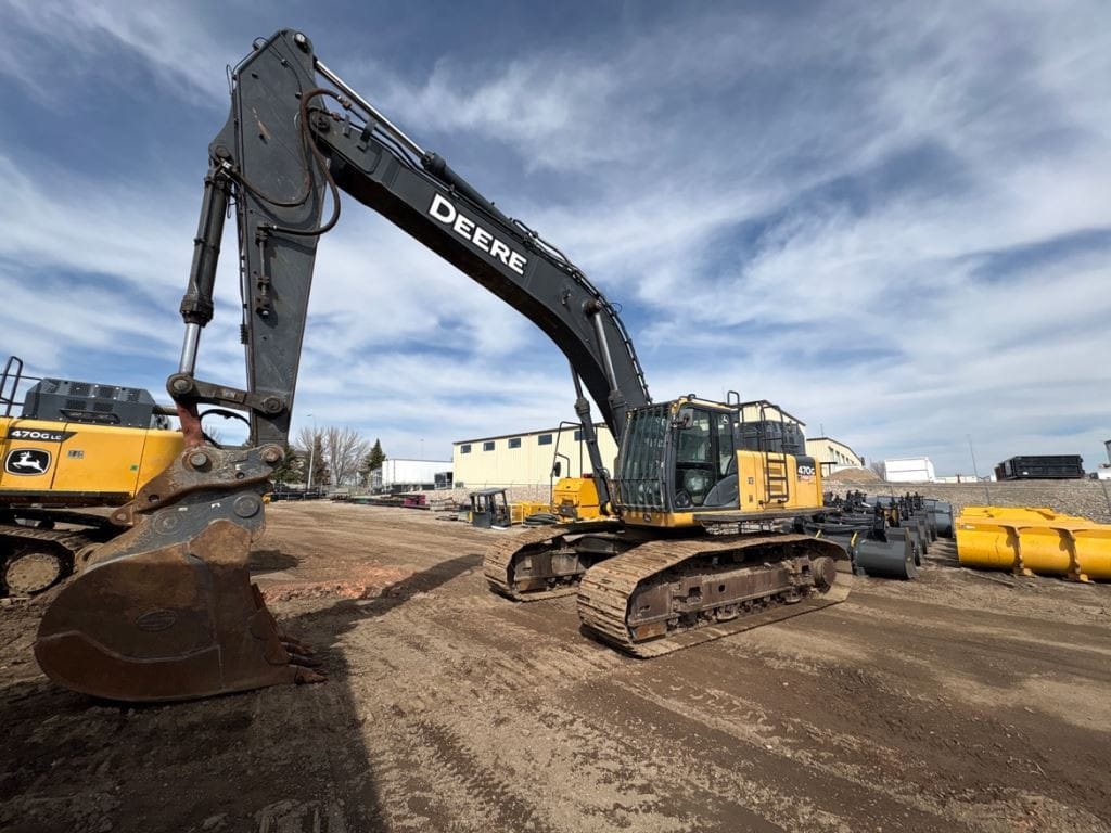 2020 John Deere 470GLC Excavator