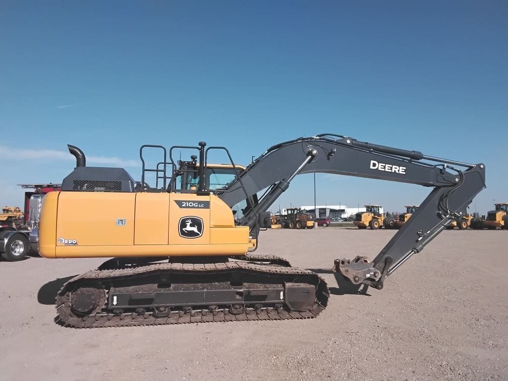 2021 John Deere 210GLC Excavator