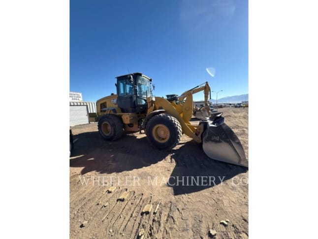 2024 Cat 938M QC