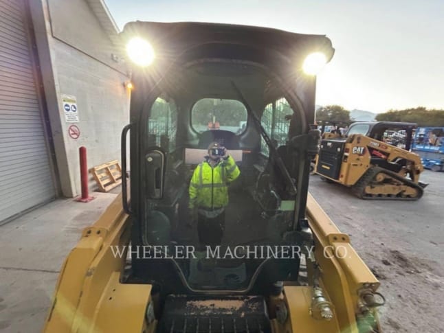 2024 Cat 236D3 C3H2