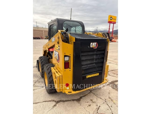 2024 Cat 236D3 C3H2