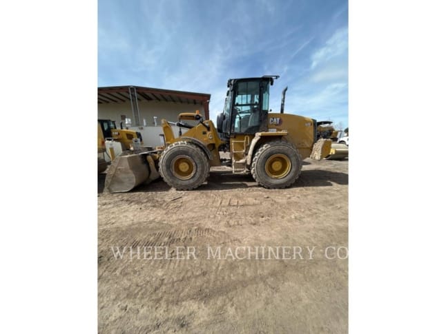 2022 Cat 920
