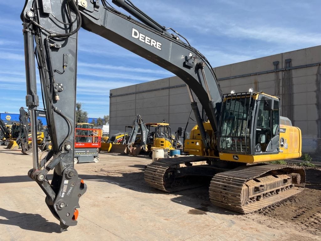 2021 John Deere 210GLC Excavator