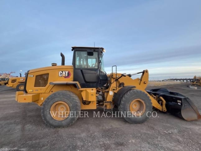 2022 Cat 926M HL QC