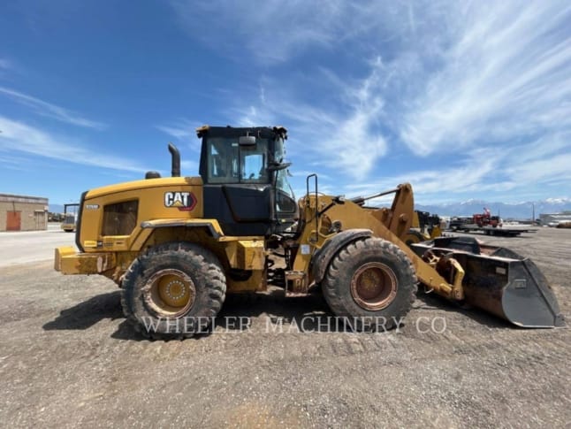2023 Cat 926M HL QC