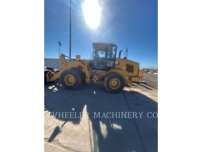 2023 Cat 926M HL QC
