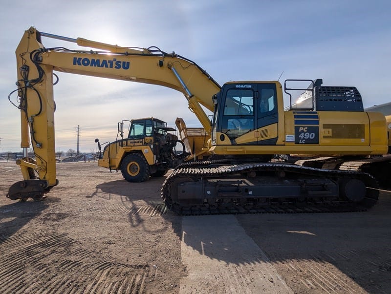 2019 Komatsu PC490LC-11 Excavator