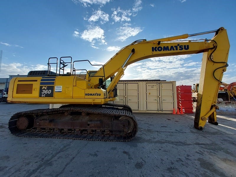 2016 Komatsu PC360LC-11 Excavator