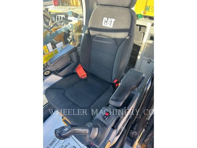 2024 Cat 330 CF