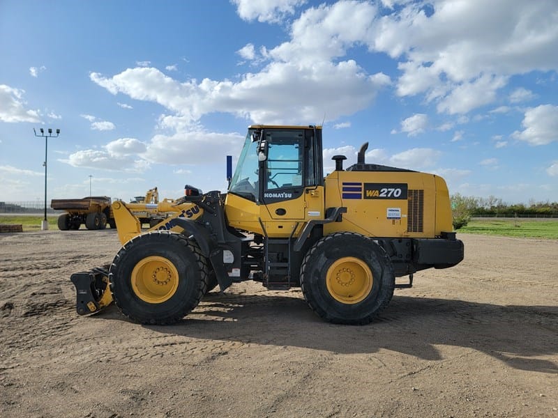 2018 Komatsu WA270-8 Loader