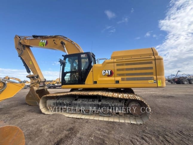 2024 Cat 352