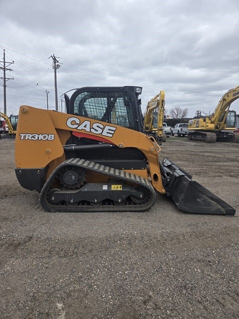 2021 Case TR310 Skid Steer
